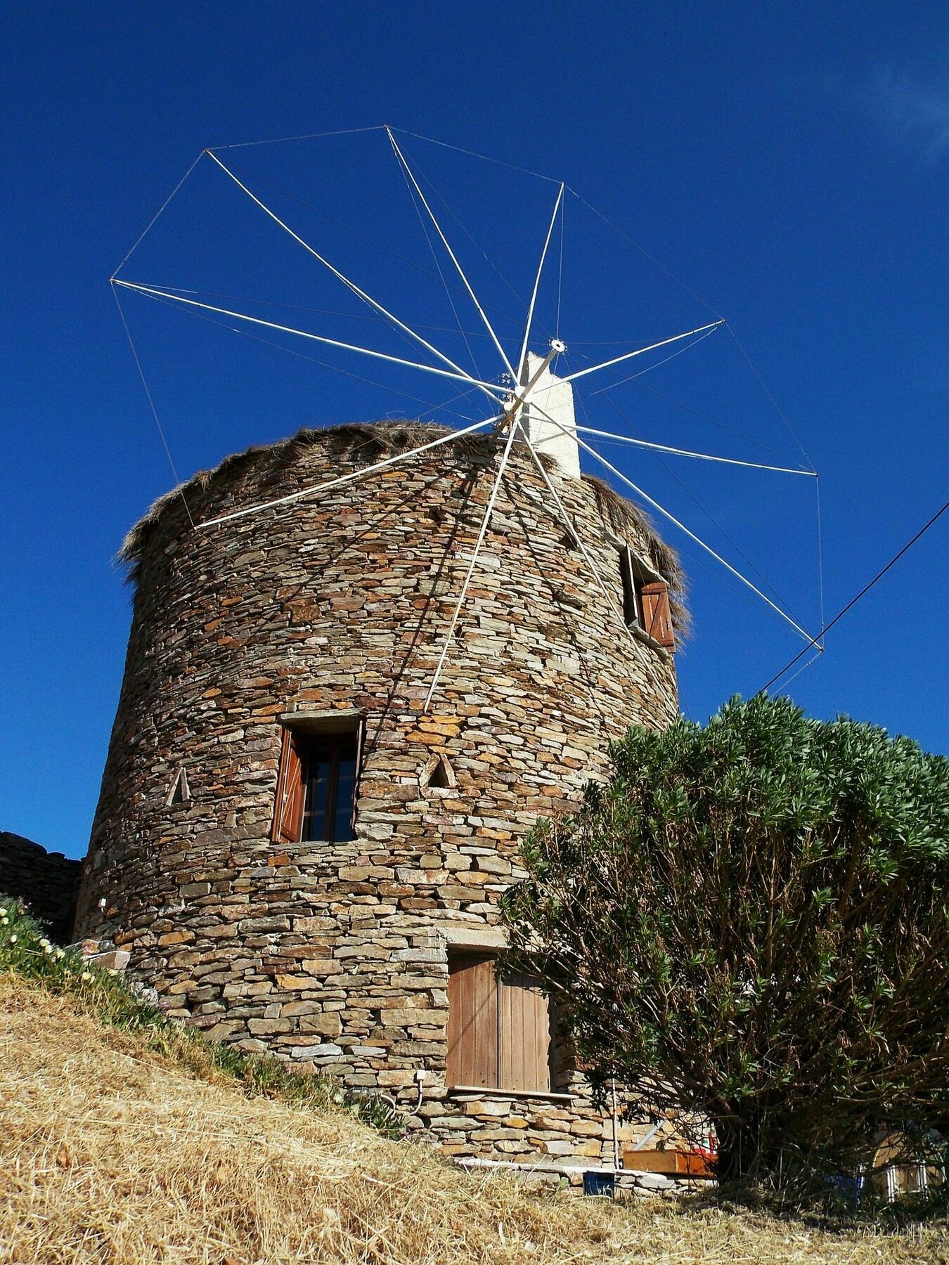فيلا The Stone Windmill Koundouros المظهر الخارجي الصورة